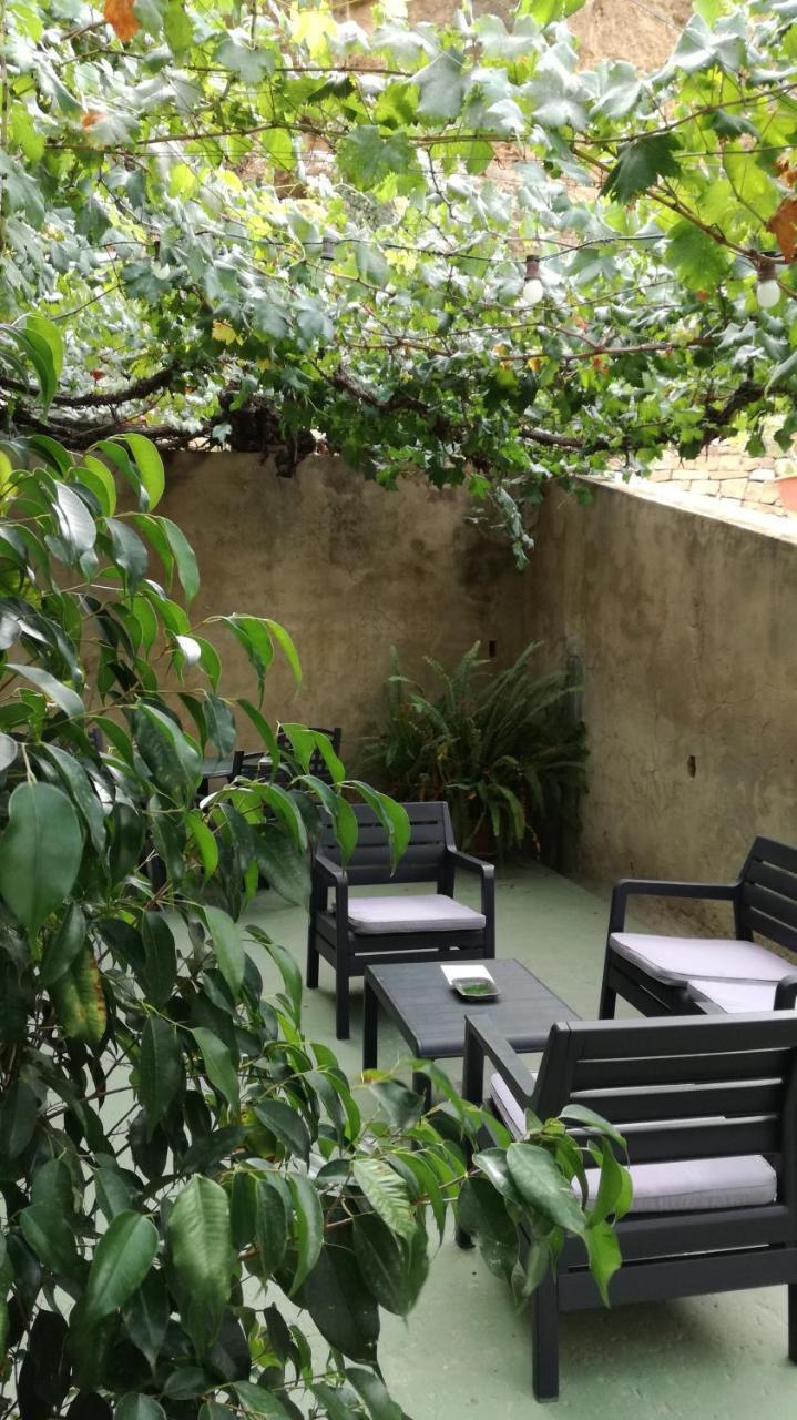 Alojamiento La Presa Del Colindon Pensionat Chulilla Exteriör bild